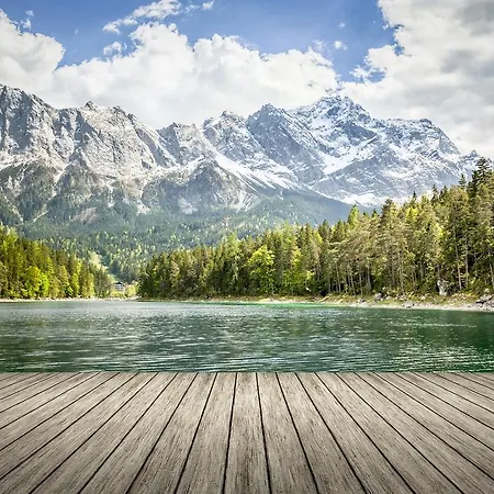 Luftikus Lodge Garmisch-Partenkirchen Buitenkant foto