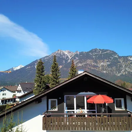 Luftikus Lodge Garmisch-Partenkirchen Buitenkant foto